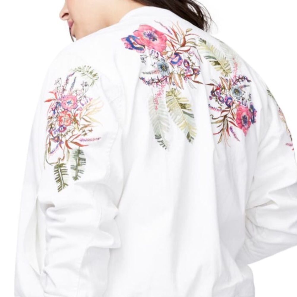 Rachel Roy white jacket